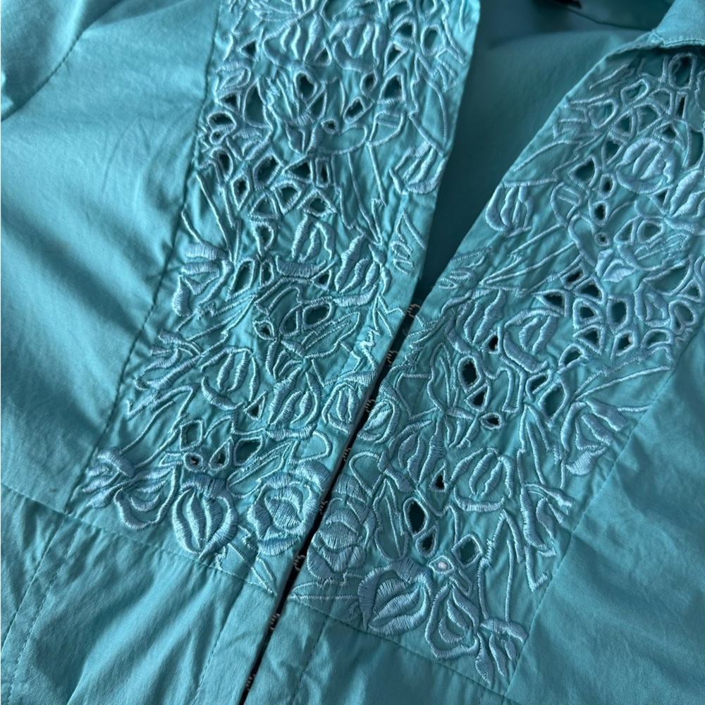 VTG Bebe Y2K Teal Hook & Eye Embroidered Blouse - Picture 7 of 7